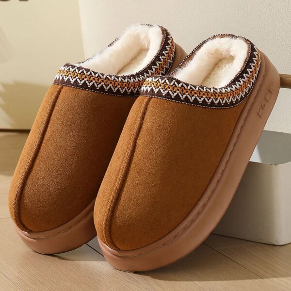 winter 2024 warm fluffy Woman slippers soft bottom non slip thick plush clogs