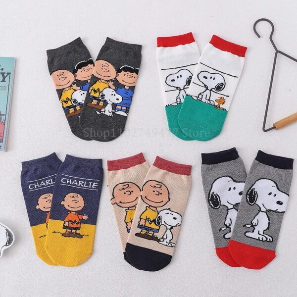 5pcs Knitted Socks Cartoon Snoopy Anime Men Women Straight Socks